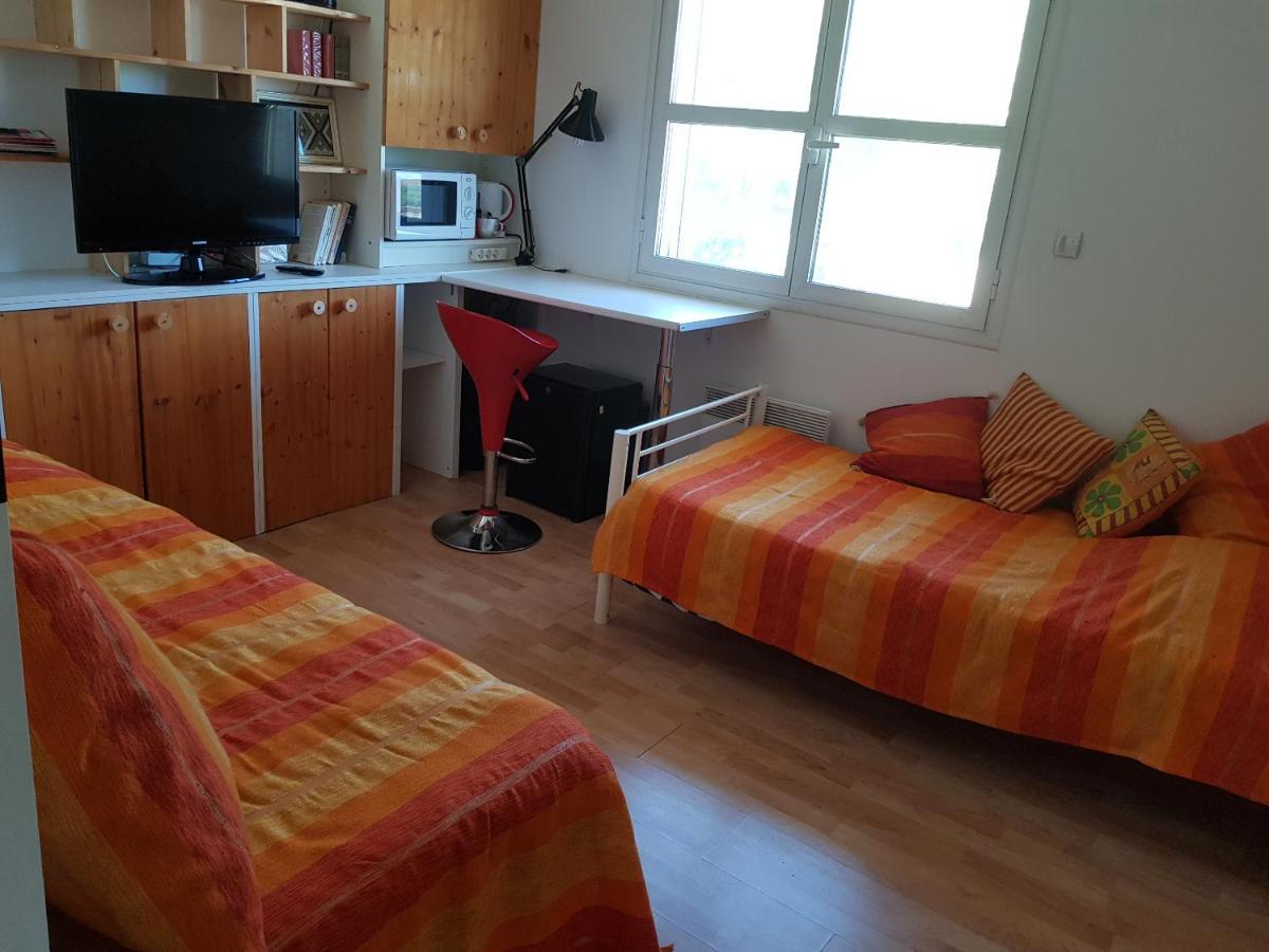 La Croisee Des Chemins Bed & Breakfast Calvisson Dış mekan fotoğraf