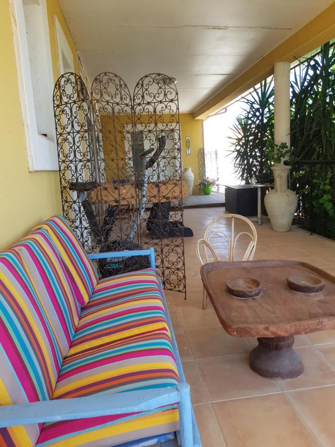 La Croisee Des Chemins Bed & Breakfast Calvisson Dış mekan fotoğraf