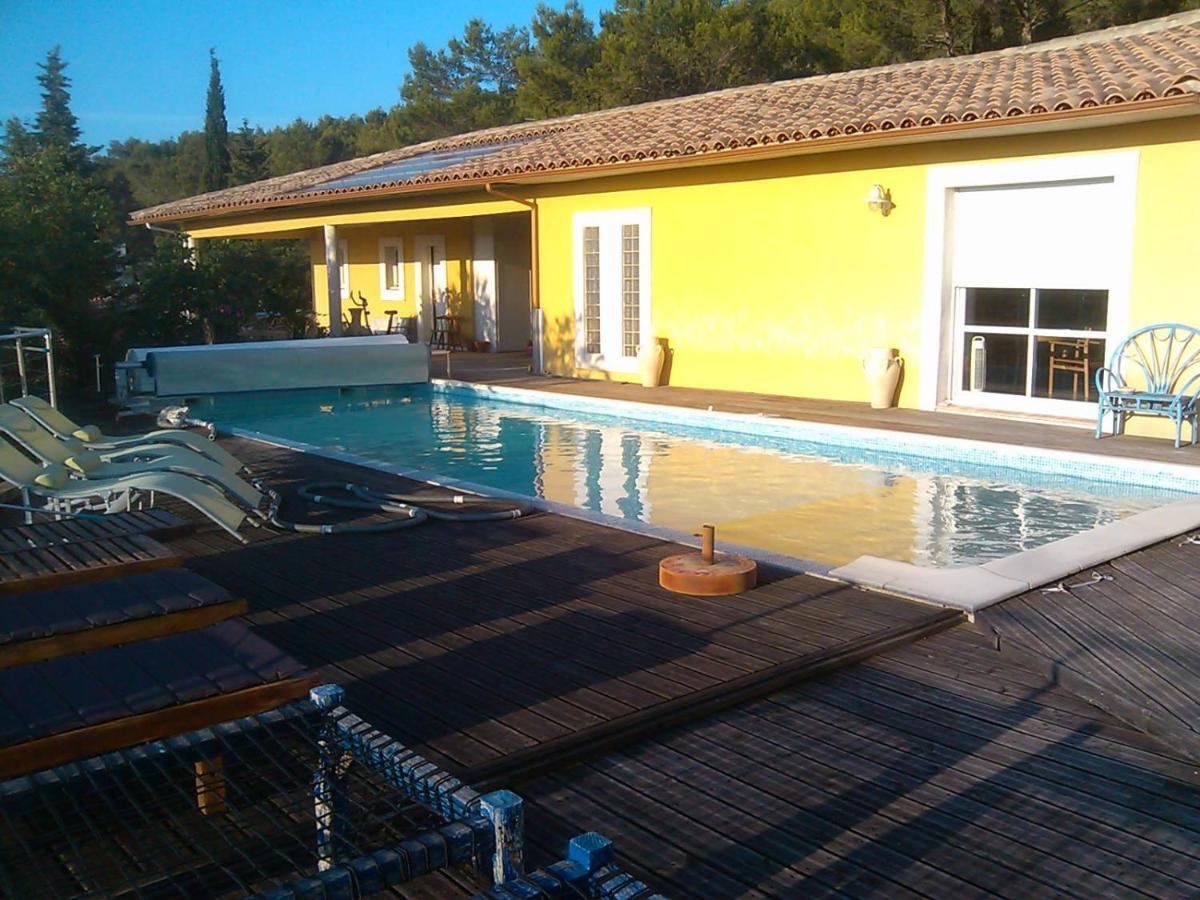 La Croisee Des Chemins Bed & Breakfast Calvisson Dış mekan fotoğraf