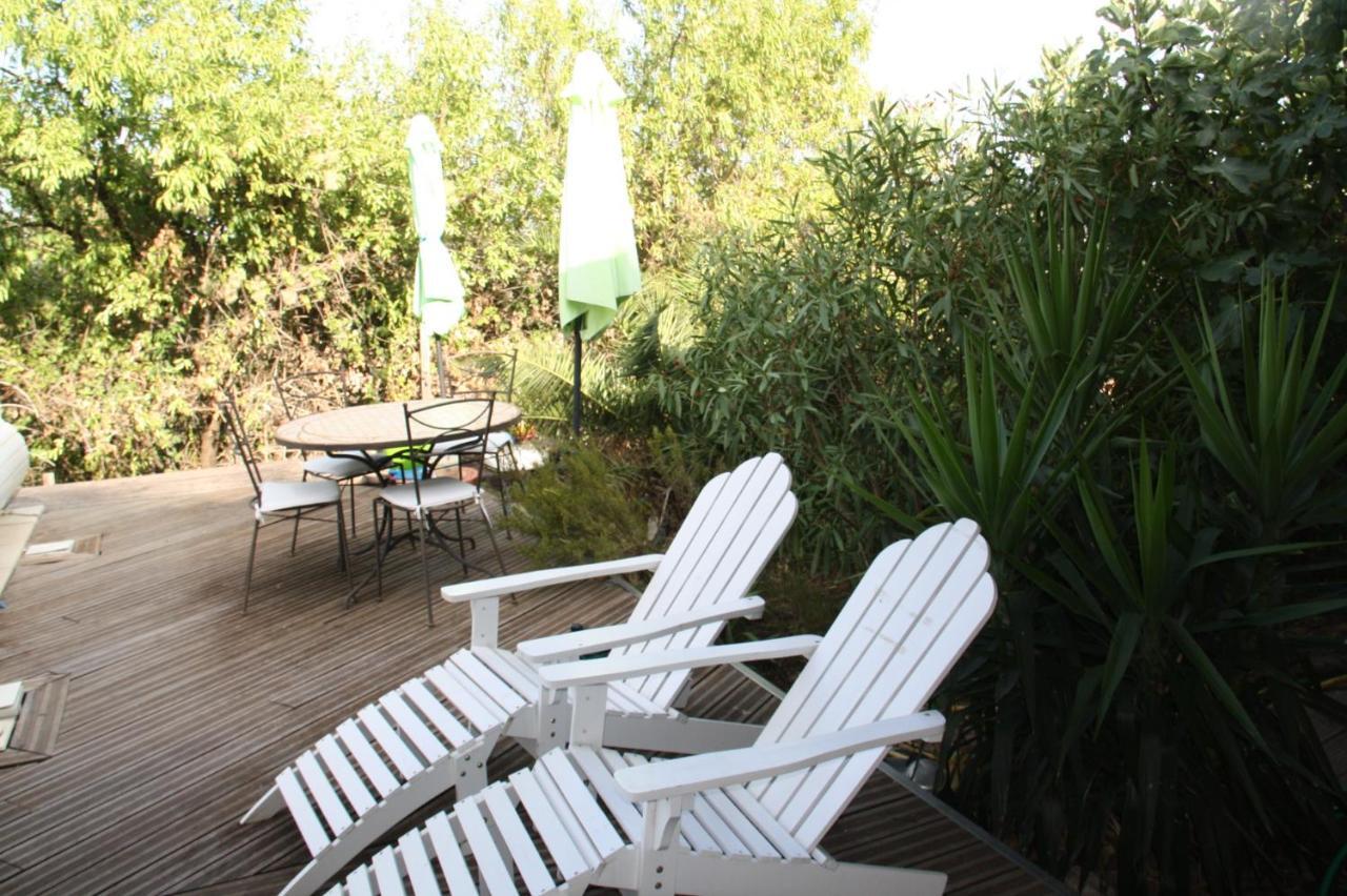 La Croisee Des Chemins Bed & Breakfast Calvisson Dış mekan fotoğraf